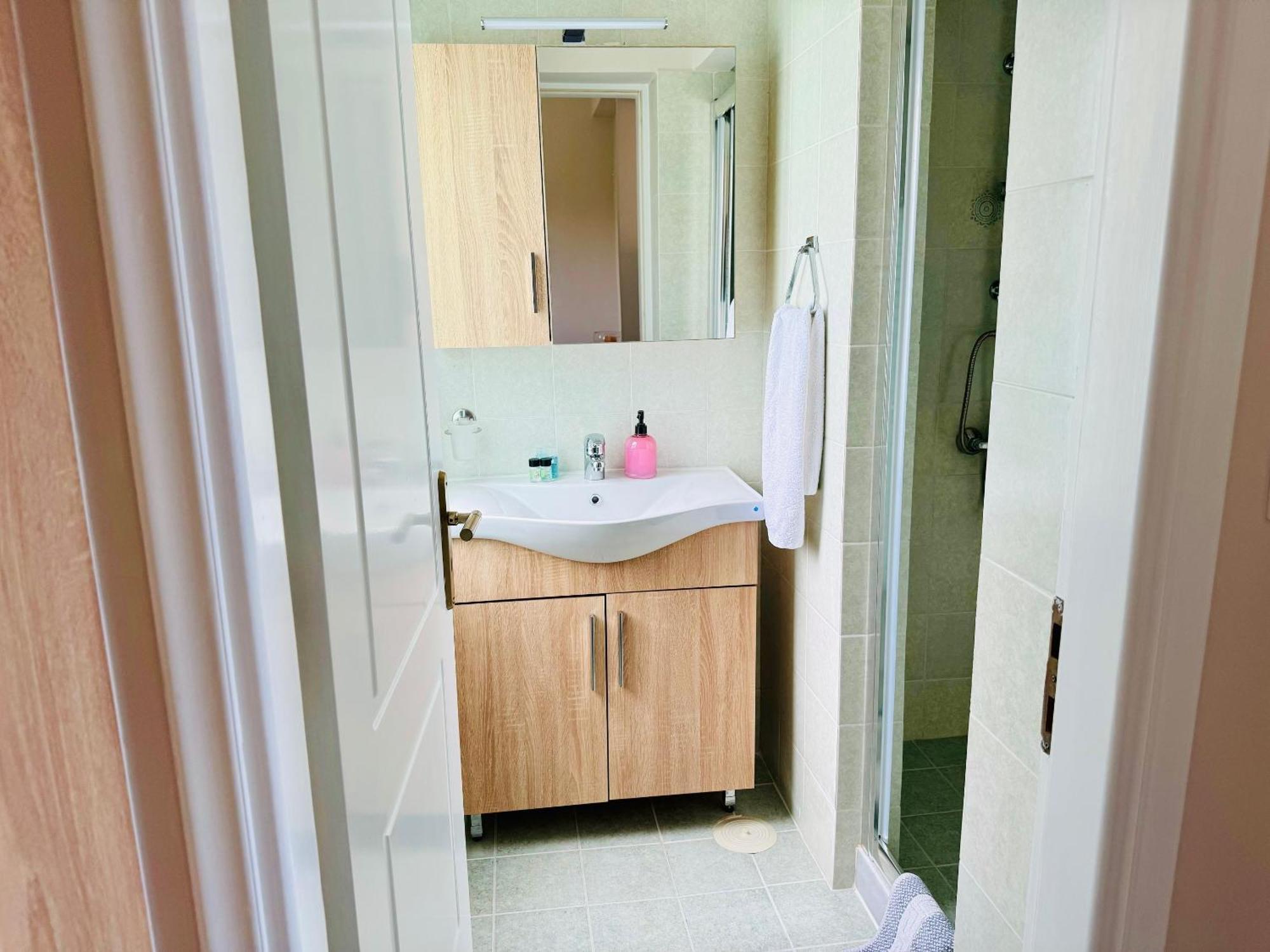 Sea Breeze Apartments Chios Monolia Екстер'єр фото